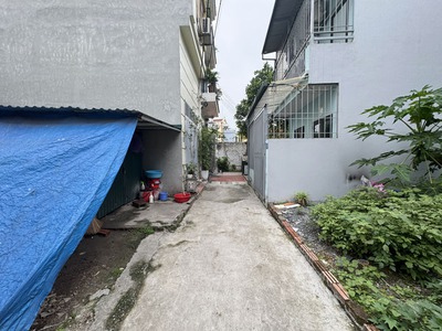 Bán 51m2 đất thổ cư Hoàng Long, Đặng Xá. Cách 50m ra đường ô tô đỗ, hồ điều hòa 1