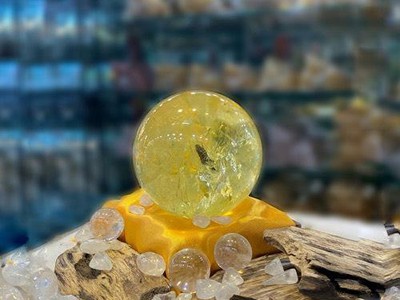Cầu đá thạch anh - cửa hàng phong thủy Hoàng Gia 0