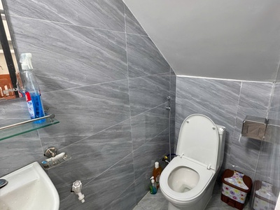 Cho thuê nhà riêng phố Văn Cao cực đẹp giá tốt 1