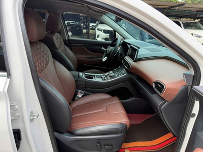 Hyundai SantaFe Cao cấp 2.2L HTRAC 2022 full dầu màu trắng. 4