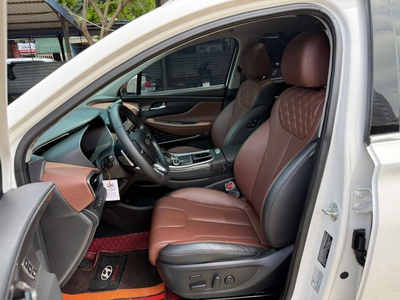 Hyundai SantaFe Cao cấp 2.2L HTRAC 2022 full dầu màu trắng. 6