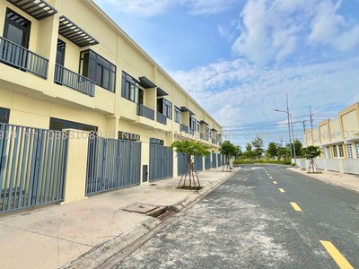 Nhà phố đa công năng   Ở, kinh doanh, đầu tư đều hiệu quả tại Trảng Bàng, Tây Ninh. 2