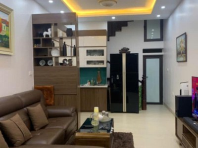 Bán nhà phường Trung Phụng - 35m2 - mặt tiền 3.8m - giá 7.x tỷ 2