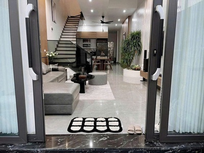 Nhà 1 Trệt 1 Lầu 1 Tum Gần Đường Bùi Ngọc Thu. 3PN, 4WC. Giá Chỉ 2 Tỷ 4 1