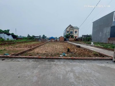Đất lô góc, ô tô, thông, 100m2, mt6.5m. 3.3 tỷ, bắc thượng sóc sơn. 0