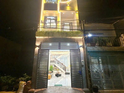 Nhà sang trọng đẳng cấp nuyễn thị kiêu trung tâm thới an q12 0