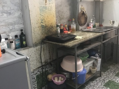 Cho thuê phòng ở đẹp an ninh tốt rộng 25 m2 bếp nấu ăn riêng tại nhà mặt phố bùi xương trạch 1
