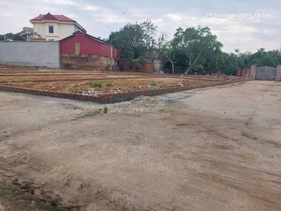 Chủ nhờ bán đất 115m2, mt7m, lô góc 3.2 tỷ, thanh trí, sóc sơn. ô tô 1
