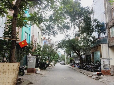 Nhà chính chủ - giá tốt - vị trí đẹp tại lk7 25 khu đô thị văn khê, hà đông, tphn 1
