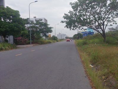 Bán nhà ngang bề thế với 9,2m mặt tiền đường số cách nguyễn thị định 60m nhỉnh 9ty2 lh tâm nhà đẹp 1