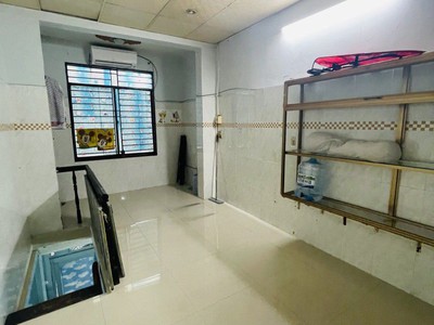 Nhà xe hơi đỗ cửa - 30m ra mặt tiền ô tô - huỳnh văn nghệ - p.15 - tân bình - nhà đẹp 2 tầng - 2pn 2
