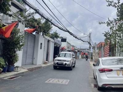 Bán nhà 2 tầng 3 mặt thoáng   hẻm xe tải - đặng văn bi   dòng tiền 14tr/tháng   giá tốt chỉ 7 tỷ. 1