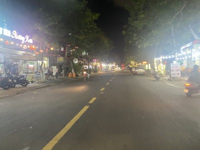 Mặt tiền đỗ bá, đường 10.5 trung tâm an thượng, 275m2, 3 tầng, 35 tỷ 3