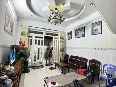 Bán nhà 72m , 6pn, 4wc, 4 tầng, linh trung, thủ đức - 8.9 tỷ 1