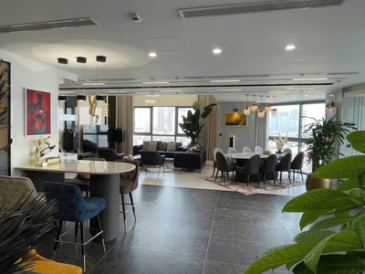 Bán nhà mặt phố hàng điếu. trung tâm hoàn kiếm.vị trí kim cương.phố vip lõi hoàn kiếm. diện tích 1