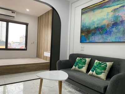 Bán tòa ccmn 8 tầng thang máy - vị trí đắc địa đường nguyễn hữu thọ, q. hoàng mai, mt gần 7m, giá 3