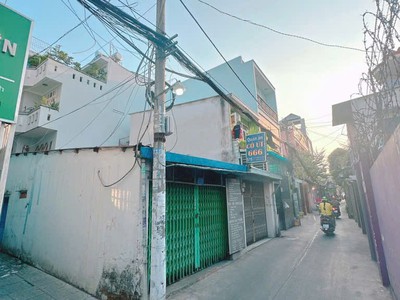 Hxh sát hoàng hoa thám, bình thạnh. nhà cũ tiện xây mới. 1