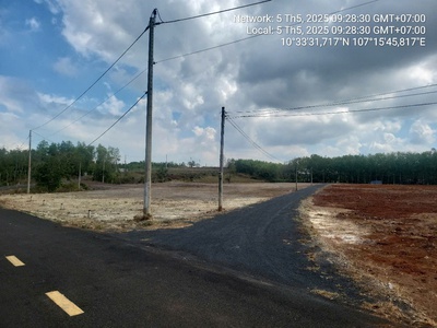 Chủ kẹt cần bán 890tr 188m2 , 80m2thổ  nở hậu mặt tiền đường nhựa 0