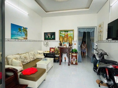 Chủ cần bán thị trấn tân hiệp 92m2 giá 840 triệu sổ hồng riêng 1