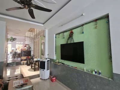 Cần bán căn nhà 3 tầng mới ngay trung tâm bàn cờ nha trang, phường tân lập. vị trí mặt tiền đường 0