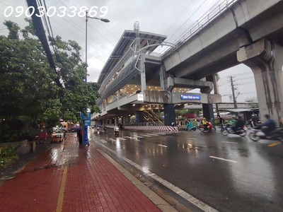 Cần bán nhà 2 tầng mặt tiền xa lộ hà nội - đối diện trạm metro -  23 tỷ - 135m2 - 2 tầng 1