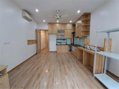 Bán nhà dân xây phúc đồng 45m,5 tầng,thang máy nhập khẩu,gara ôtô 7 chỗ,giá 12 tỷ 0