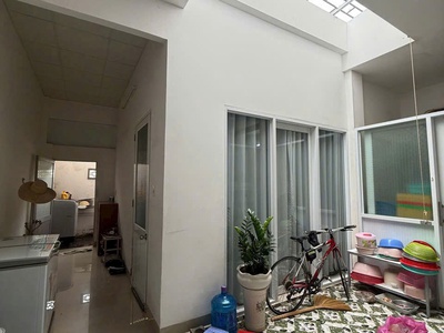 Bán nhà 1 trệt  1 lầu đường 7m, hai ô tô né nhau tại vĩnh hải - nha trang cách 2/4 chỉ 100m 1