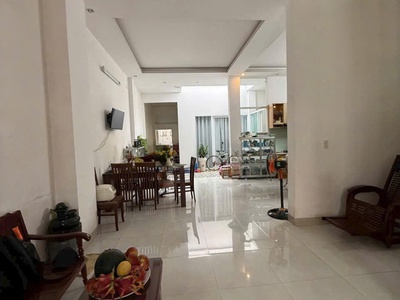 Bán nhà 1 trệt  1 lầu đường 7m, hai ô tô né nhau tại vĩnh hải - nha trang cách 2/4 chỉ 100m 4