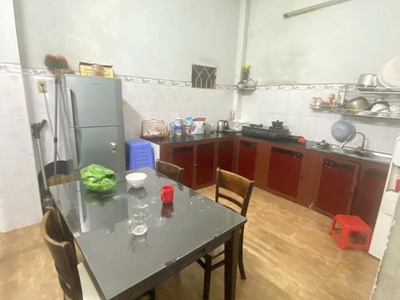 Bán gấp nhà đ số 6 ngay trường học hẻm 5m 50m ra mặt tiền 55m2,4 tầng nhỉnh 3 tỷ 1