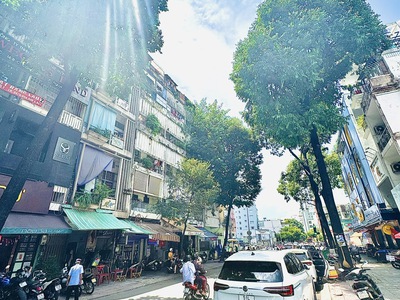 Cho thuê nhà mặt tiền Cống Quỳnh, Phường Nguyễn Cư Trinh, Q1. Trệt 3 lầu, Dt 4x15 chỉ 55tr 2