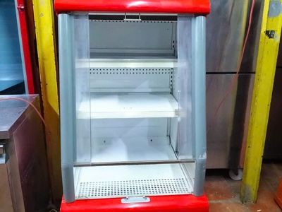 Tủ mát trưng bày 3 tầng rau củ quả nước ngọt hiệu coca cola thái lan 0