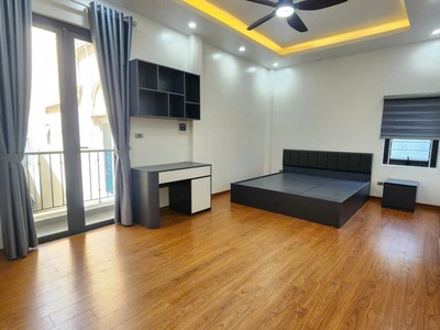 Bán nhà hòa bình 3 minh khai 5 tầng long lanh ô tô cách 30M hai bà trưng 1
