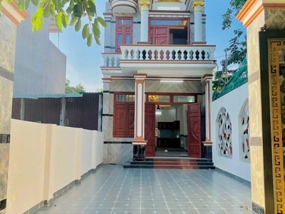 Chủ ngộp tiền, bán gấp nhà sân xe hơi diện tích 122m2 tại thái hoà...