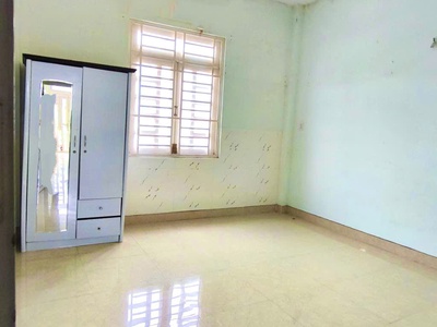 Bán Nhà HXH Gò Xoài   2 tầng   Gần chợ, trường học   Giá 5.65 tỷ 2