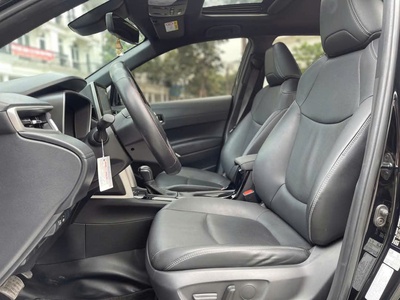 Xe 1 chủ sử dụng từ mới Toyota Corolla Cross sản xuất năm 2022 3