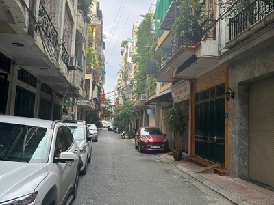 Bán Nhà Phân Lô NGUYỄN VĂN CỪ, 50m2, 5 Tầng, MT4,5m- 13,9TỶ,50m RA PHỐ, HỒ ĐIỀU HÒA 0