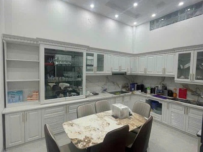 Bán Nhà Phân Lô NGUYỄN VĂN CỪ, 50m2, 5 Tầng, MT4,5m- 13,9TỶ,50m RA PHỐ, HỒ ĐIỀU HÒA 5
