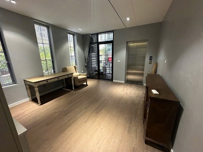 Tứ Liên 70m2 x 6 tầng thang máy - Lô góc 3 thoáng - Cách ô tô dừng đỗ 5M - Ngõ thông thoáng. 1