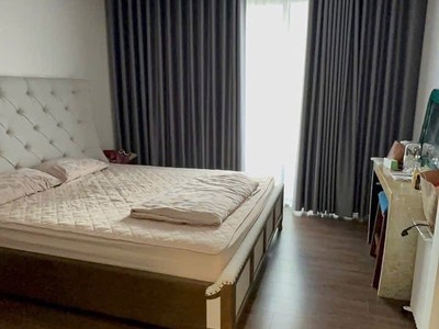 132 mét vuông- căn hộ 3 phòng ngủ trang bị nội thất hoàn thiện. 3