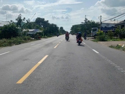 Bán lô đất MT QL50 Gò Công SHR công chứng sang tên ngay giá 700tr 1