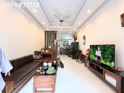Căn hộ 5 tầng, 3 phòng ngủ - vị trí vàng linh nam, hoàng mai - chỉ 7.5 tỷ  sổ đỏ chính chủ - nhà 0