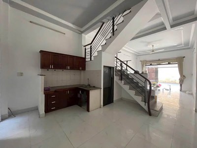 2 mặt tiền bán gấp nhà ngay cổng picity thạnh xuân 13 bao đẹp 3