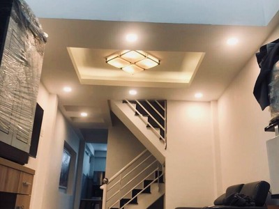 Quận 10 - nhà đẹp, 4 tầng 50m -tặng toàn bộ nội thất cao cấp  cho thuê 18tr/th. 1