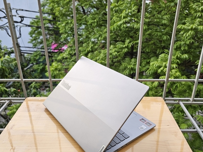 Thinkbook 16 G7 R7-8745h  32/1T.2,5k.120hz.100sRGB.350nit 1