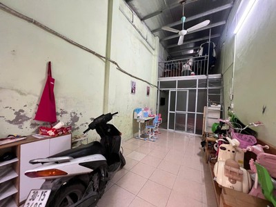 Bán nhà 12 tỷ phố trạm 75m mặt tiền 6.5m ngõ thông,long biên hà nội 3