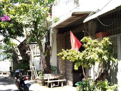 Bán đất tặng nhà xe tải tránh - bình hưng hòa b bình tân - dòng tiền 10tr/th - 106m - chỉ 6.2 tỷ 2