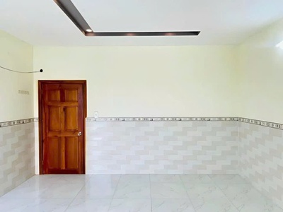 Nhà thuê 5tr5/tháng-3pn 2maylanh hẻm phạm ngọc hưng 4
