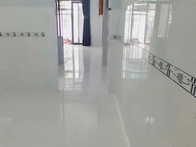 Nhà thuê 6tr5/tháng-2pn maylanh hẻm nguyễn văn cừ 3