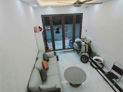 Tôi muốn bán nhà trên phố đồng nhân,hoài đức giá nhỉnh 4 tỉ ngõ oto 1