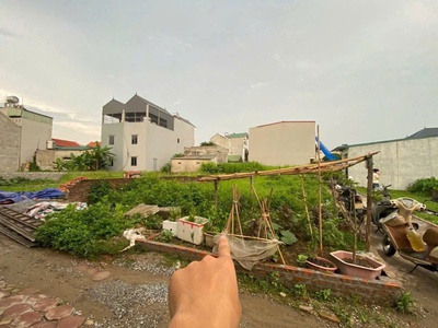Bán lô góc hai mặt thoáng ngõ đoàn kết - xâm động - vân tảo 1